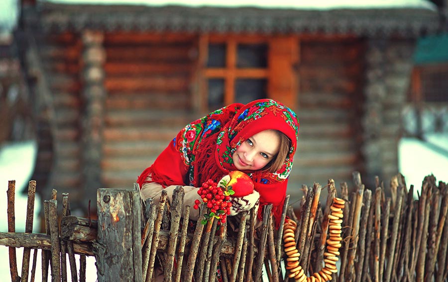 Sexy girl Women in Slavic costumes in Cairo