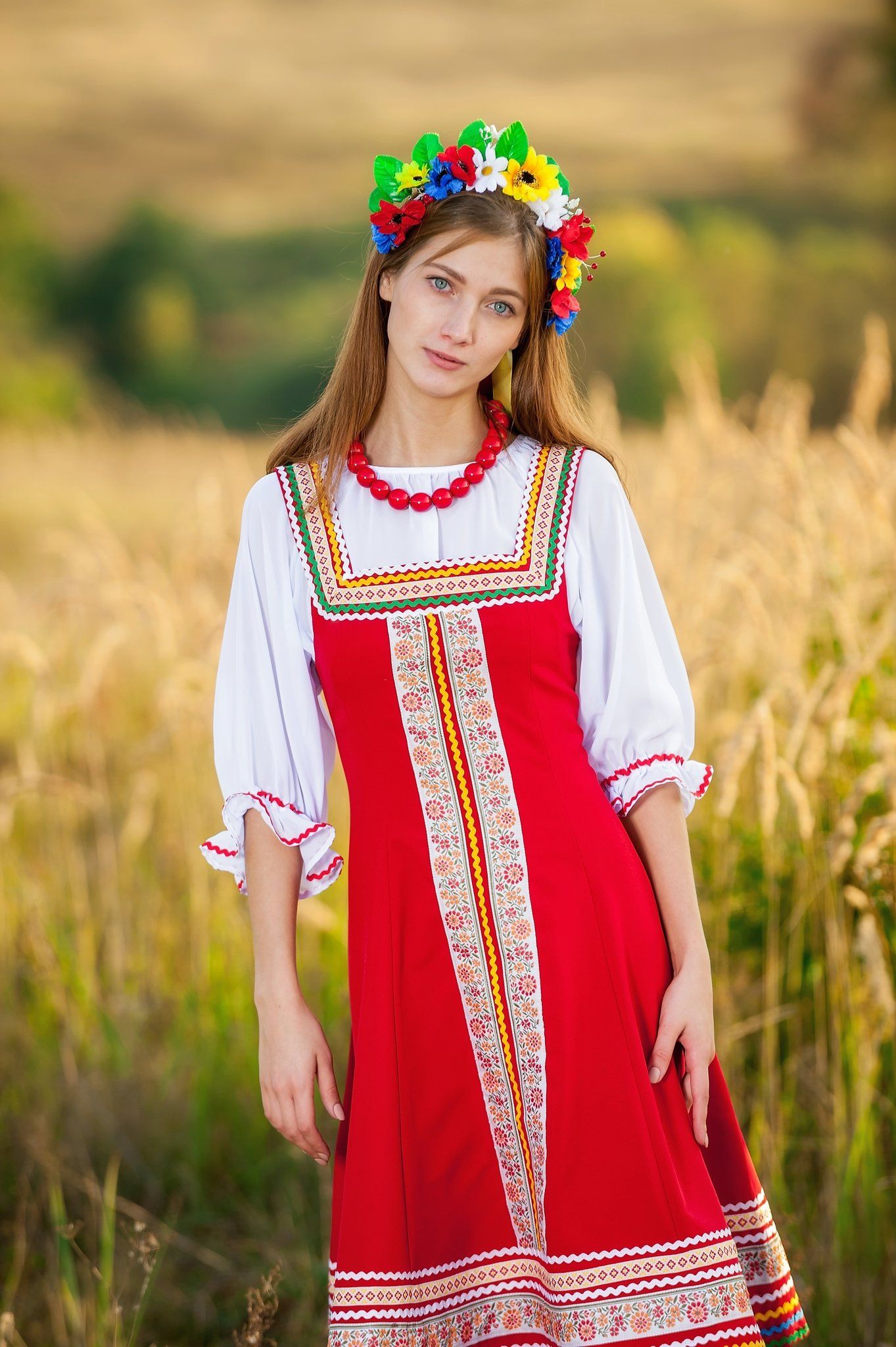 Women in Slavic costumes in Cairo — step in, relax, and chat live