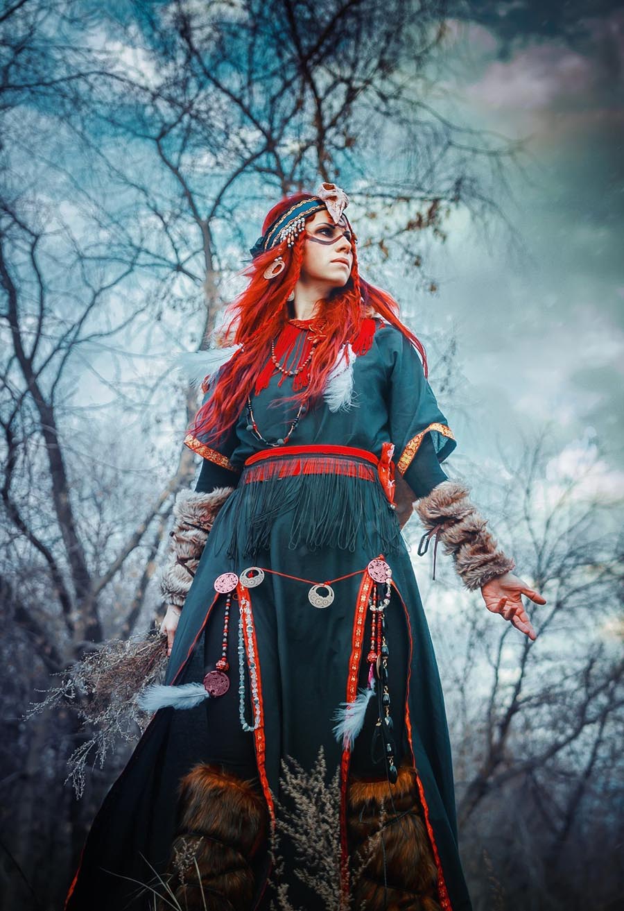 Take a pause and enjoy Girls in Slavic costumes — streaming from Cairo