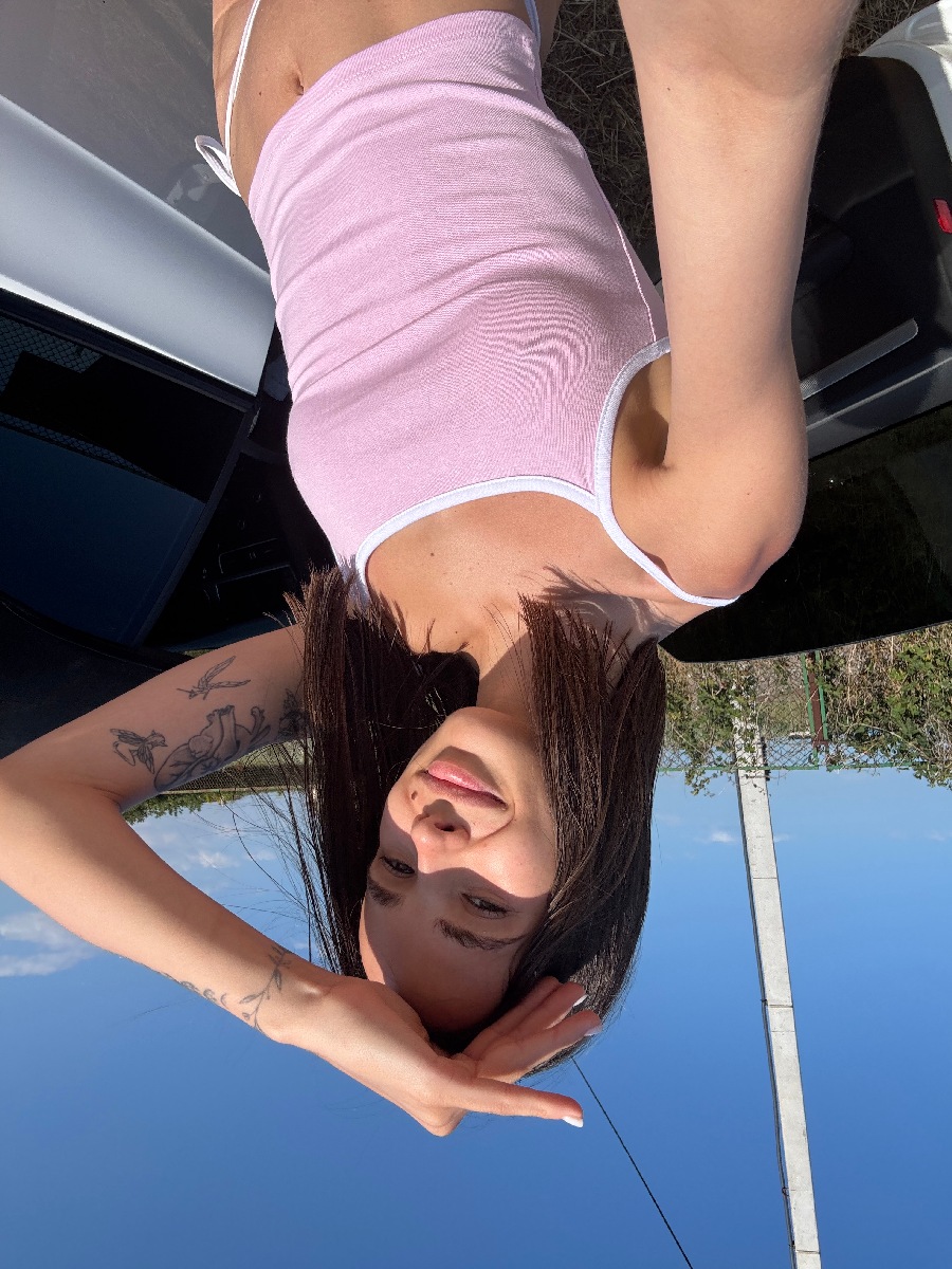 Sexy model Tina in Cairo